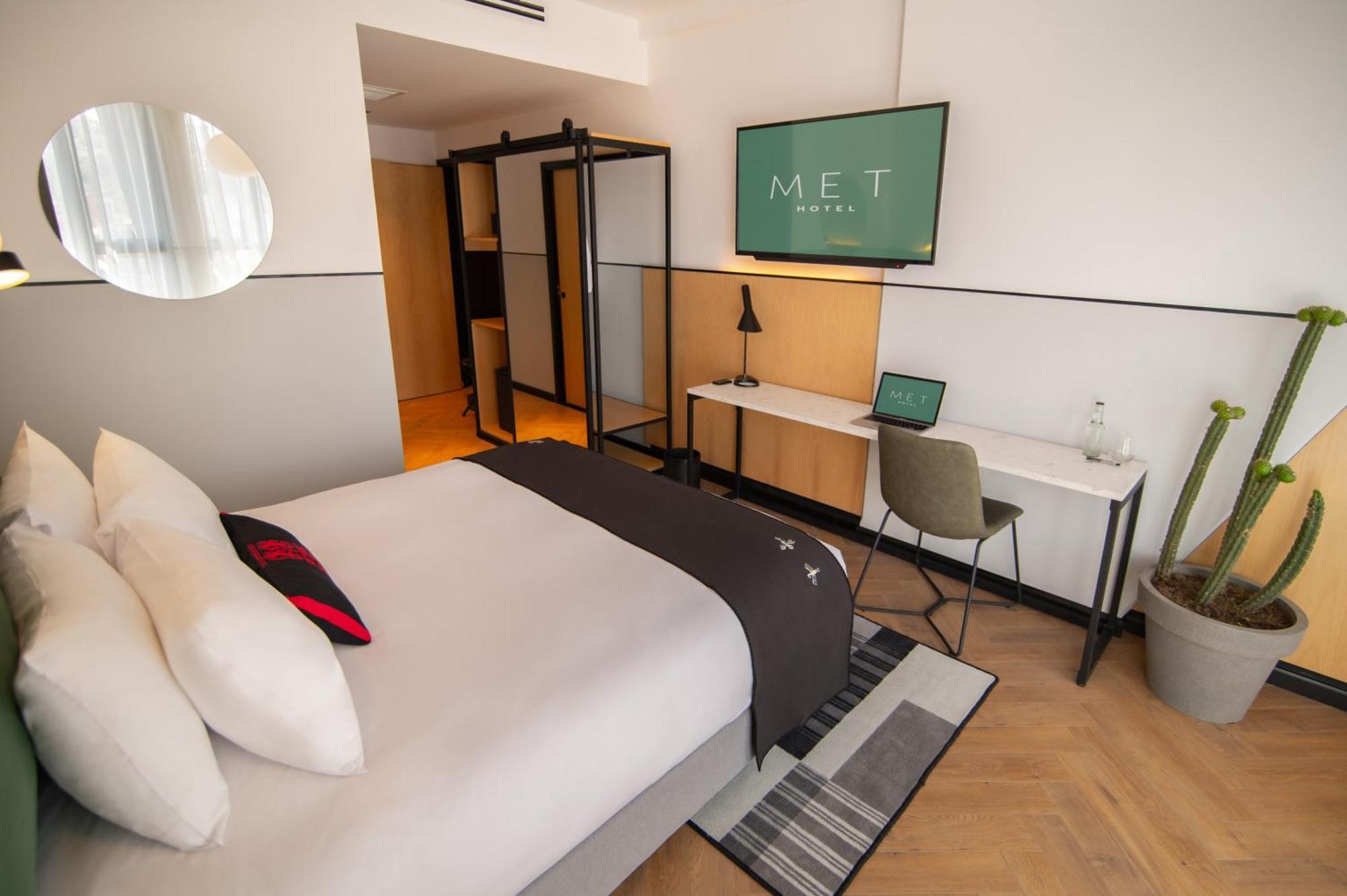 Met Hotel La Paz Exteriör bild