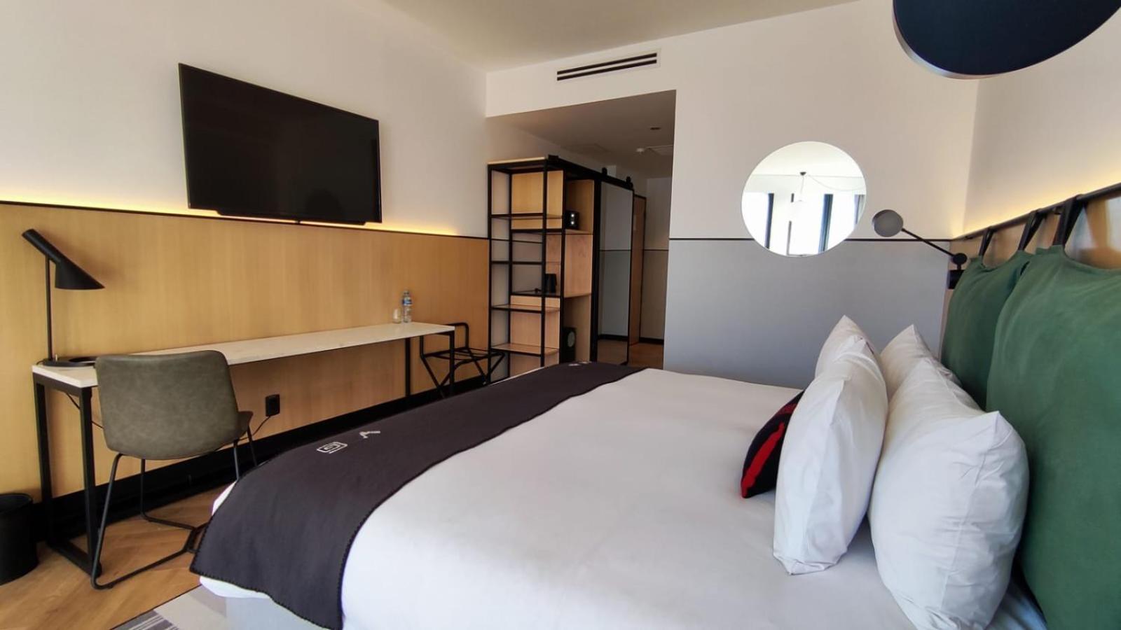 Met Hotel La Paz Exteriör bild