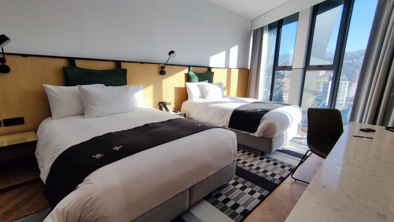 Met Hotel La Paz Exteriör bild